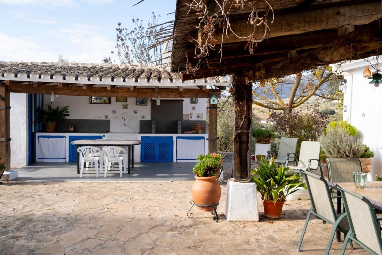 Refugio Andaluz Con Piscina Entre Olivos Villanueva de Tapia Bagian luar foto