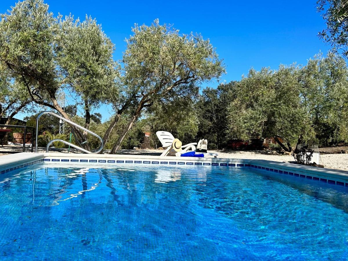 Refugio Andaluz Con Piscina Entre Olivos Villanueva de Tapia Bagian luar foto