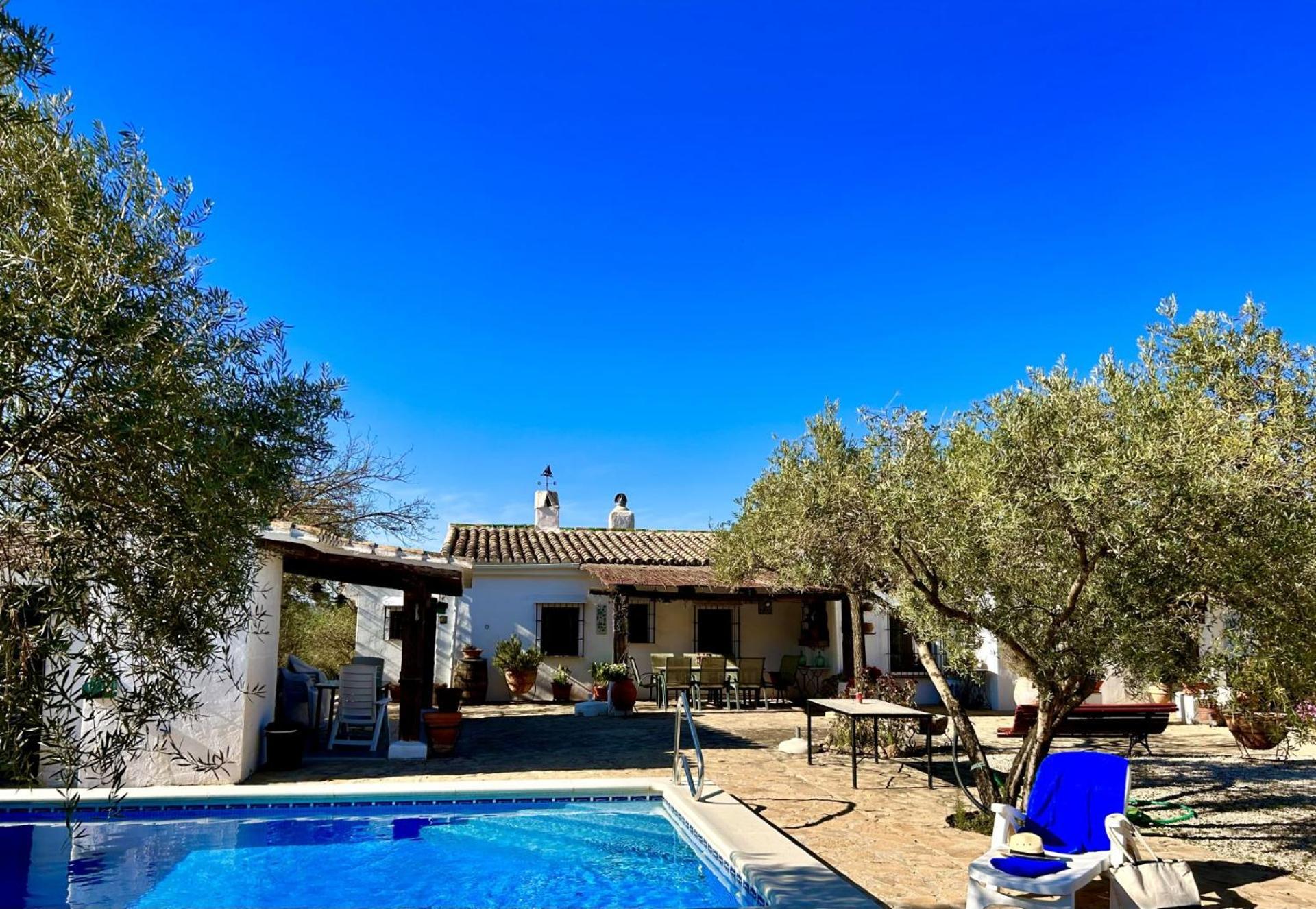 Refugio Andaluz Con Piscina Entre Olivos Villanueva de Tapia Bagian luar foto
