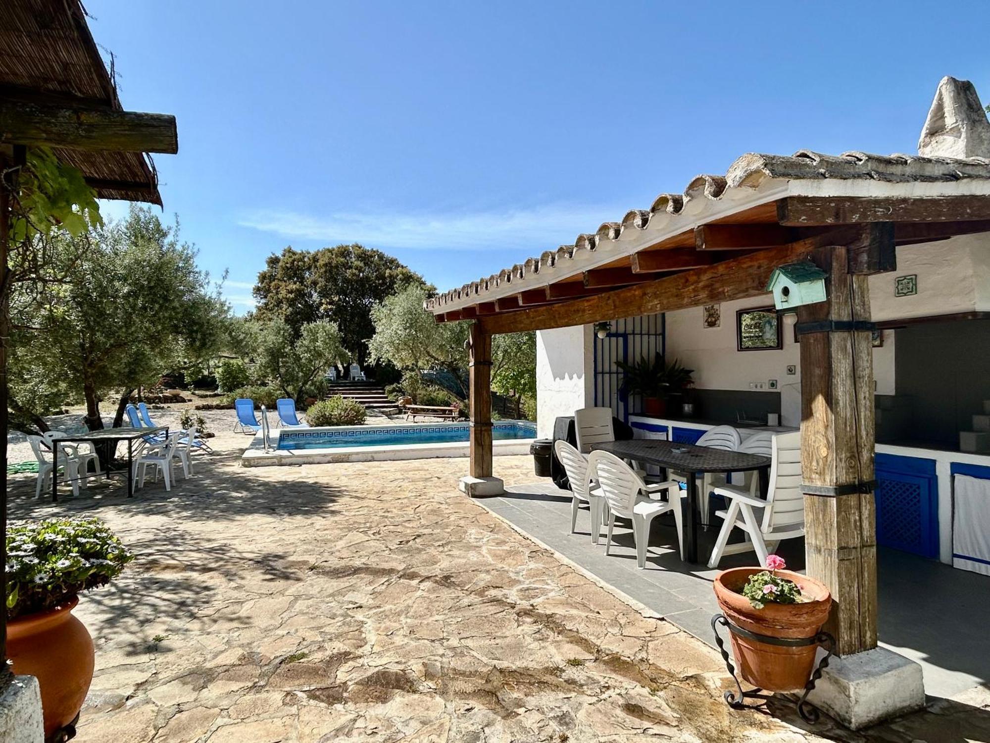 Refugio Andaluz Con Piscina Entre Olivos Villanueva de Tapia Bagian luar foto